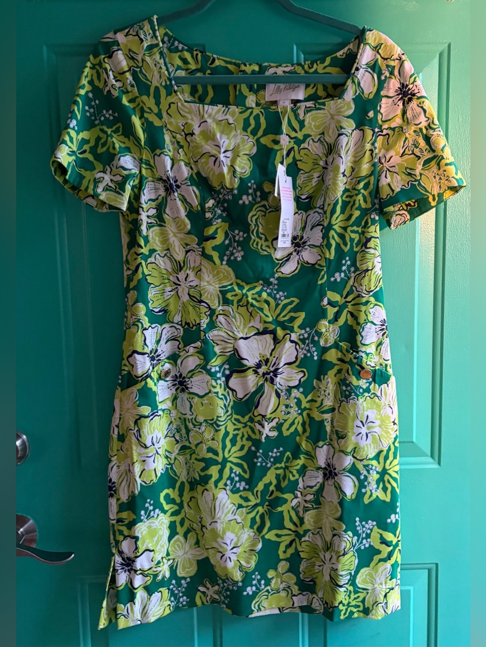 NWT Lilly Pulitzer Lilly Shift - 6